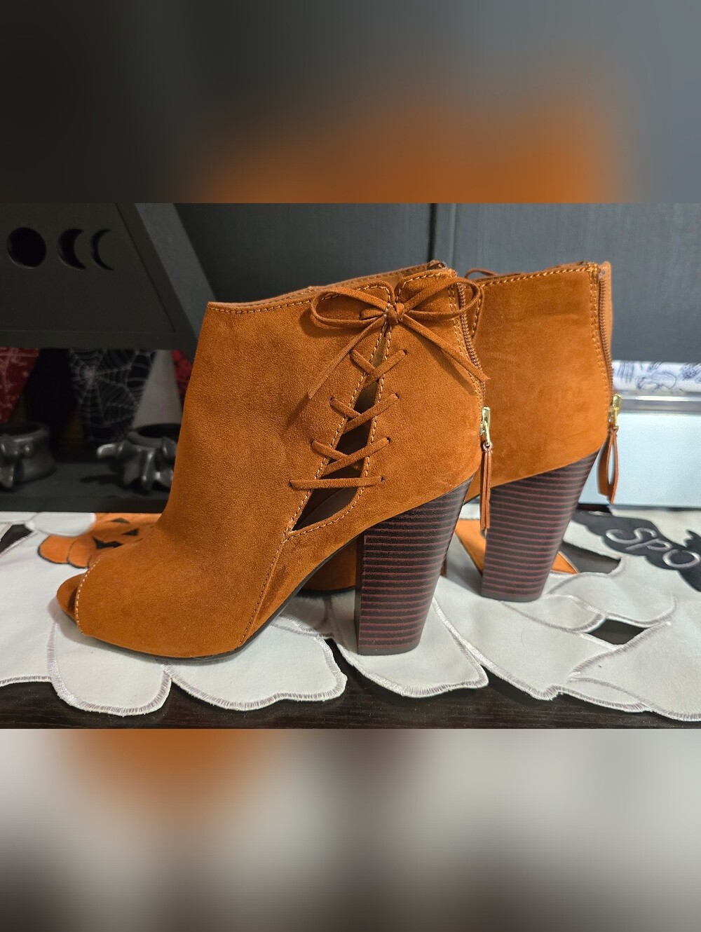 A.N.A. Peep Toe Booties Heels 8 New